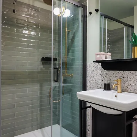Hotell Charlie In Pesaro