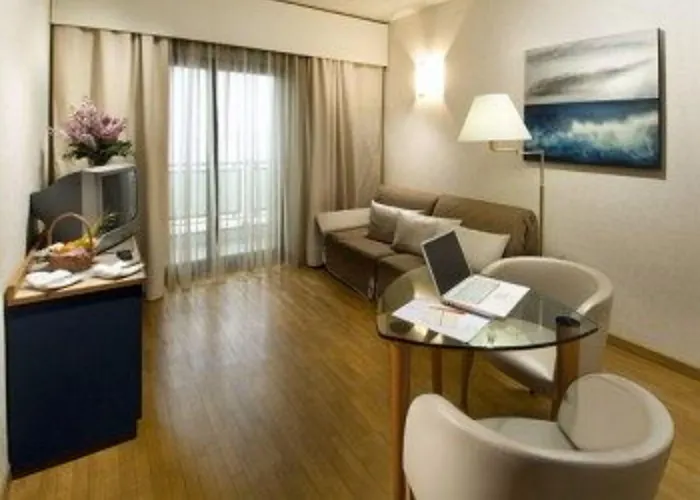 Uappala Cruiser Hotel 4*