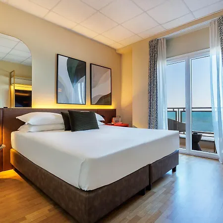 Hotel Uappala Cruiser 4*