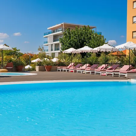 Hotel Charlie In Pesaro