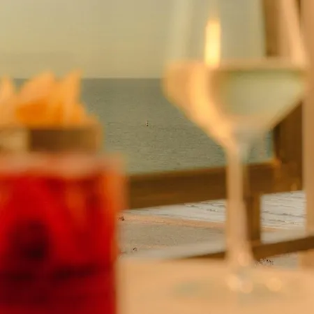 Charlie In 4* Pesaro