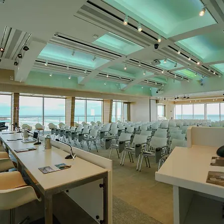 호텔 우아팔라 크루저 페자로