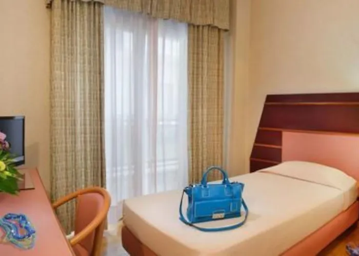 Hotel Uappala Cruiser 4*