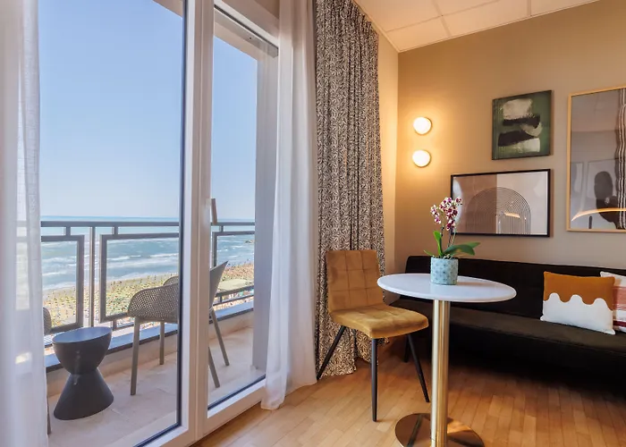 Uappala Cruiser Hotel 4*